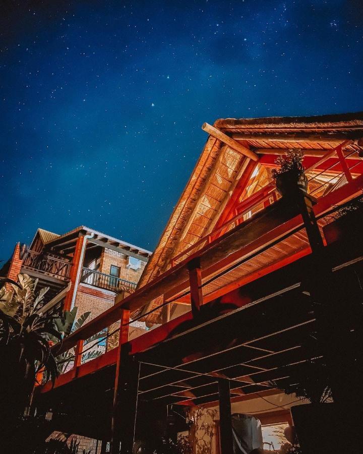 Dreamland Beach House & Studios At Supertubes เจฟฟรีส์เบย์ ภายนอก รูปภาพ